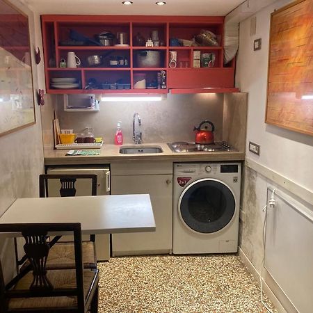 San Marco Orange Nest Apartment Venesia Bagian luar foto